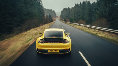 Porsche 911 Carrera 2019 4s