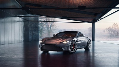 Передняя часть Aston Martin Vantage