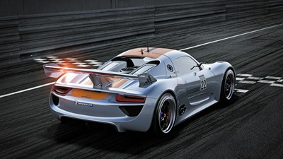 Концепт Porsche 918 RSR