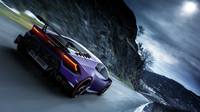 Фиолетовая задняя часть Lamborghini