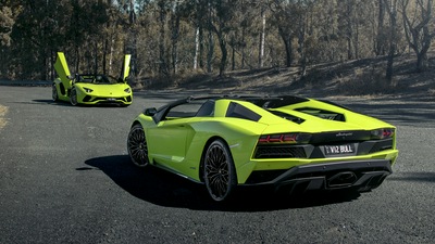 Родстер Lamborghini Aventador S 2018 года выпуска