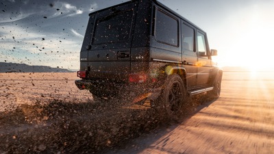 G63 AMG 4k сзади