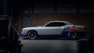 2020 Mopar Dodge Challenger Drag Pak 4k