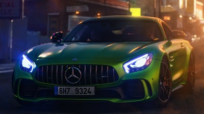 Зеленый Mercedes Gt 4k