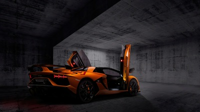 Оранжевый Lamborghini Aventardor SVJ 4k