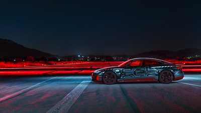 Прототип Audi RS E Tron GT 2020