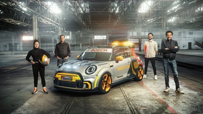 Команда MINI Electric Pacesetter 2021 Team