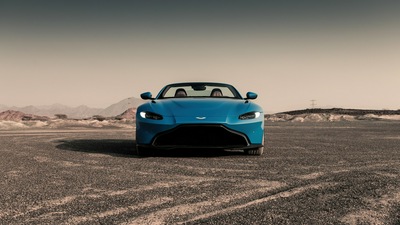 Aston Martin Vantage Roadster спереди 4k