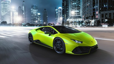 Капсула Lamborghini Huracan Evo Fluo