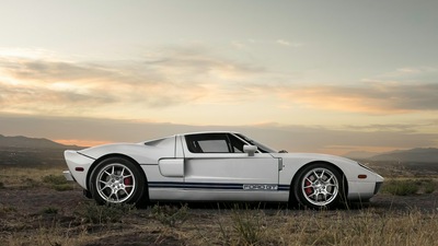 Белый Ford Gt 5k