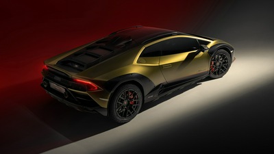 2023 Lamborghini Huracan Sterrato сзади