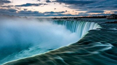 Ниагарский водопад 5к