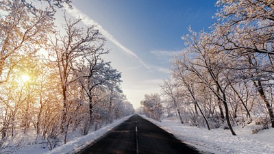 Осенне-Зимняя дорога на открытом воздухе