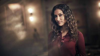 Джанина Гаванкар в роли Дианы Малхотра в "Сонной лощине"