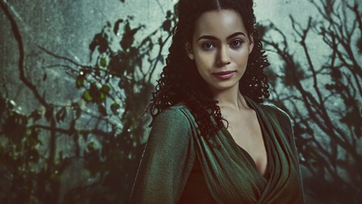 Мадлен Мэнток в "Бесплодных землях" 5 тыс.