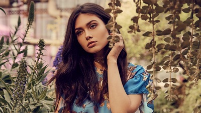 Вика Бронова Модель