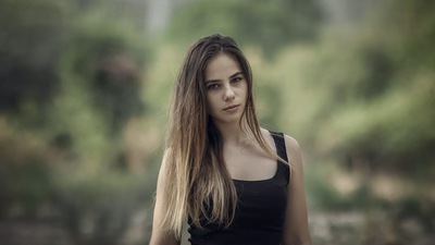 Черная одежда для женщин на открытом воздухе