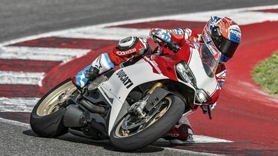 Юбилей Ducati 1299 Panigale S Anniversario