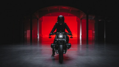 Фалькон BMW R9T